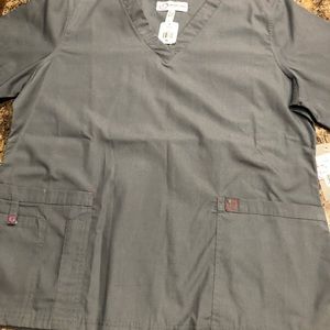 XL scrub top New